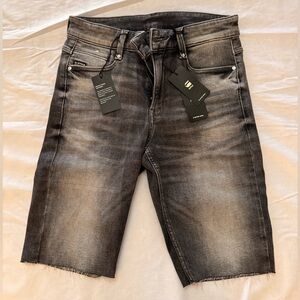 G star women’s Denim Shorts(brand new)
